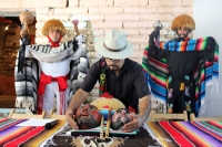 Viernes 4 de agosto del 2017. Chiapa de Corzo. Guadalupe Rubisel Gómez Nigenda, quien es el Patrón de los Parachicos en conferencia de prensa hace un severo llamado a la defensa de la corrupción de la imagen del Parachico y defender el uso respetuoso de l