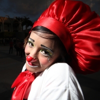 Lunes 20 de febrero del 2012. Encuentro Nacional de Payasos Callejeros. Tuxtla Gutiérrez, Chiapas. Con participantes de varios estados esta noche da inicio la Festival Nacional de Payasos Callejeros donde se reúnen los histriónicos personajes en la plaza 
