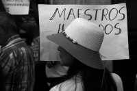 Jueves 1 de marzo del 2018. Tuxtla Gutiérrez. Pensionados protestan en el Congreso Local y se exigen cumplimiento a la diputada Rodrí­guez Ovando del PVEM.