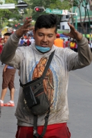 Domingo 10 de diciembre del 2017. Tuxtla Gutiérrez. Los peregrinos de las comunidades indí­genas se preparan para pernoctar para continuar el recorrido a las diferentes iglesias y ermitas de la Virgen de Guadalupe