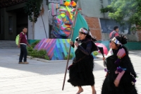 Sábado 9 de diciembre del 2017. Tuxtla Gutiérrez. Indí­genas de San Juan Chamula regresan después de visitar la Virgen de Juquila y agradecen en la iglesia de Guadalupe antes de continuar hacia las comunidades de Los Altos de Chiapas.
