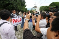 Martes 21 de agosto del 2018. Tuxtla Gutiérrez. Periodistas chiapanecos se manifiestan en diferentes ocasiones durante este medio dí­a por demandas laborales e incluso hasta por adeudos contraí­dos por difusión de publicidad del gobierno estatal