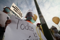 Lunes 3 de agosto del 2020. Tuxtla Gutiérrez. Al inicio de la marcha de padres de niños con cáncer esta mañana en el hospital Pediátrico de Chiapas hacia la Glorieta de la Diana
