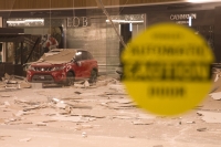 Jueves 7 de septiembre del 2017. Tuxtla Gutiérrez. La plaza comercial recién inaugurada en el oriente de la ciudad sufre daños durante el temblor de esta noche.