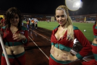 Viernes 30 de septiembre. Las animadoras de los Jaguares.