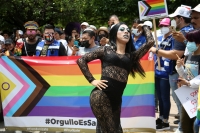 20210626. Tuxtla G. La marcha del Pride2021, gay