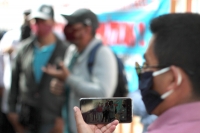 Lunes 10 de agosto del 2020. Tuxtla Gutiérrez. Maestros de la Asamblea Estatal Democrática continúan con la jornada de protestas exigiendo plazas de trabajo en el sistema de cambios profesional en la educación chiapaneca.