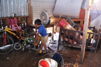 Lunes 1 de agosto. Al menos 250 viviendas fueron afectadas por las torrenciales lluvias que se registraron la noche de ayer en el municipio de Tapachula, Chiapas. En el albergue se encuentra 26 familias que perdieron todo al ser sorprendidos por las aguas