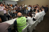 Viernes 27 de enero del 2017. Tuxtla Gutiérrez. El Dr. Francisco Ortega Farrera, Secretario de Salud en Chiapas habla en conferencia de prensa de las acciones que la administración estatal está estableciendo para reactivar el abasto de insumos medicinales