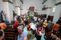 Quitan figuras de la Santa Muerte en la parroquia de San Pascualito.