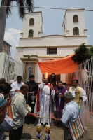 Quitan figuras de la Santa Muerte en la parroquia de San Pascualito.