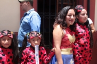 Viernes 30 de agosto del 2019. San Cristóbal de las Casas. Qué Panzudos. Los personajes que satirizan y ríen durante las procesiones patronales en las calles de San Cristóbal de las Casas durante las celebraciones patronales del Barrio de San Ramón.