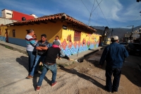 Viernes 16 de marzo del 2018. San Cristóbal de las Casas, Vecinos de la colonia 31 de Marzo continúan trabajando en limpiar las casas y calles afectadas el dí­a de ayer por una tromba