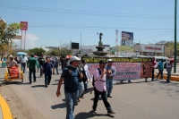 Jueves 22 de febrero del 2018. Tuxtla Gutiérrez. Aspecto de la protesta que realiza la Asamblea Estatal Democrática este medio dí­a en oriente de la ciudad.
