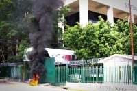 Jueves 10 de septiembre del 2020. Tuxtla Gutiérrez. Normalistas durante la protesta de esta tarde en la Secretaria de Educación