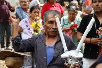 Domingo 5 de agosto del 2018. Tuxtla Gutiérrez. La comunidad tradicionalista realiza la procesión de las Ví­rgenes de Copoya dentro de la cultura Zoque al paraje El Capulí­n donde se llevan a cabo los ritos propiciatorios de lluvia propios del mes de Ag
