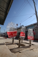 Lunes 2 de abril del 2012. Comerciantes protestan en la Segunda Oriente.