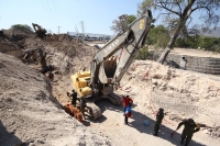 Sábado 3 de marzo del 2012. Al menos 3 personas sepultadas en obra del Sabinal.
