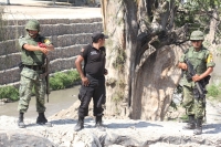 Sábado 3 de marzo del 2012. Al menos 3 personas sepultadas en obra del Sabinal.
