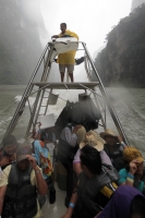 Travesía de peligro y aventura en el Grijalva.