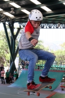 Martes 28 de noviembre del 2017. Tuxtla Gutiérrez. Los jóvenes participan en las categorí­as de Skateboarding que se lleva a cabo dentro de Los Juegos Populares Nacionales esta mañana en Caña Hueca.