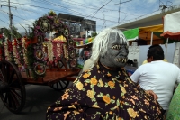 Jueves 17 de mayo del 2012. Tuxtla Gutiérrez, Chiapas. Esta mañana dan inicio las celebraciones en honor a San Pascual Bailón en donde se reúnen los grupos tradicionales de la etnia Zoque para iniciar el recorrido de El Carretón de San Pascualito por las Jueves 17 de mayo del 2012. Tuxtla Gutiérrez, Chiapas. Esta mañana dan inicio las celebraciones en honor a San Pascual Bailón en donde se reúnen los grupos tradicionales de la etnia Zoque para iniciar el recorrido de El Carretón de San Pascualito por las