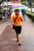 Lunes 3 de junio del 2019. Tuxtla Gutiérrez. Los constantes cambios en el clima de la ciudad obligan a los tuxtlecos a sacar las sombrillas para protegerse de las ocasionales lloviznas de cada día.