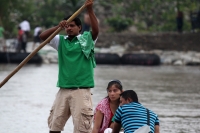 Julio del 2014. Suchiate. La corriente del rio no solo arrastra la memoria sino las esperanzas de los cientos de personas que día a día transitas entre ciudad Hidalgo y Tecún Umán.