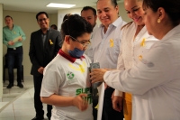 Jueves 15 de febrero del 2018. Tuxtla Gutiérrez. Los Súper Niños reciben incentivos para continuar su lucha contra las enfermedades en el dí­a Internacional de los niños con cáncer, esta mañana  en el Hospital de Especialidad Pediátricas de Chiapas