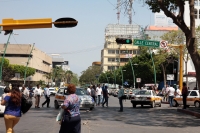 Viernes 29 de marzo del 2019. Tuxtla Gutiérrez. Trabajadores del volante protestan este medio día cerrando la circulación en el primer cuadro de la ciudad y obligando a taxis irregulares a suspender los servicios a los tuxtlecos.