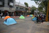 20210429. Tuxtla G. Las carpas del plantón durante la protesta de trabajadores de Tele-bachillerato en Chiapas