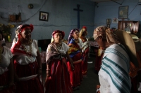 Jueves 22 de junio del 2017. Tuxtla Gutiérrez. La Danza de las Espuelas. El Tonguy Etzé o danza de la octava de Corpus es una de las pocas ocasiones donde se puede observar la vestimenta que usaban las antiguas autoridades indígenas de esta comunidad y qu