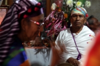 Jueves 22 de junio del 2017. Tuxtla Gutiérrez. La Danza de las Espuelas. El Tonguy Etzé o danza de la octava de Corpus es una de las pocas ocasiones donde se puede observar la vestimenta que usaban las antiguas autoridades indígenas de esta comunidad y qu