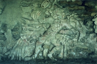 Archivo. Ocosingo, Chiapas. Los bellos estucos que se ubican en la ciudad de Tonina demuestran el espíritu violento y guerrero de los antiguos mayas.