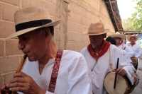 Jueves 3 de mayo del 2018. Tuxtla Gutiérrez. La representación del trato de la venta de un novillo en la época de la colonia se lleva a cabo en la ritualidad de las festividades de la Santa Cruz incluida en el calendario de celebraciones costumbristas 