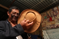 Viernes 3 de mayo del 2019. Tuxtla Gutiérrez. La danza del Torito es realizada en procesión por los miembros de la comunidad zoque durante las festividades del día de la Santa Cruz.