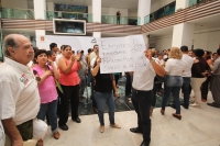 Lunes 28 de agosto del 2017. Tuxtla Gutiérrez. Trabajadores sindicalizados del ayuntamiento tuxtleco toman el edificio de la administración de la ciudad para exigir el pago de los adeudos y el cumplimento de las prestaciones laborales del contrato colec