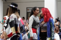 Viernes 14 de diciembre del 2018. Tuxtla Gutiérrez. La pasarela de Moda y Reciclado presenta algunas propuestas de los estudiantes de diseño de modas esta mañana buscando concientizar a la población tuxtleca en el uso inteligente de la basura de la ci