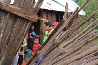 Viernes 23 de julio del 2015. San Cristóbal de las Casas. Varios comercios, casas y servicios públicos sufrieron afectaciones esta tarde al producirse una tromba en el norte de esta ciudad ubicada en la Zona Altos del estado de Chiapas.