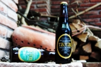 Sábado 13 de julio del 2014. Tuxtla Gutiérrez. La Cerveza Artesanal Tzotzil es elaborada con malta y caramelo o con tonos frutales y florales además de ser filtrada con granos tostados y molidos de café por lo que es considerada una bebida gourmet dedicad