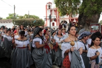 Martes 16 de enero del 2018. Chiapa de Corzo. La ofrenda de San Sebastián. Vestidos a la usanza de los indí­genas de la depresión central de Chiapas; las familias llevan frutas y alimentos por las calles de esta población para ofrecer a San Sebastián 