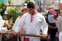 Martes 16 de enero del 2018. Chiapa de Corzo. La ofrenda de San Sebastián. Vestidos a la usanza de los indí­genas de la depresión central de Chiapas; las familias llevan frutas y alimentos por las calles de esta población para ofrecer a San Sebastián 