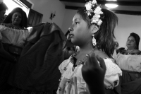 Martes 16 de enero del 2018. Chiapa de Corzo. La ofrenda de San Sebastián. Vestidos a la usanza de los indí­genas de la depresión central de Chiapas, las familias llevan frutas y alimentos por las calles de esta población para ofrecer a San Sebastián.