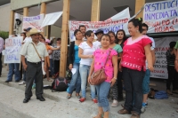 Miércoles 27 de mayo del 2015. Tuxtla Gutiérrez. La protesta de la UNICH en la entrada del edificio de la administración estatal.