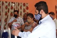 20210101. Tuxtla G. Levantada de Niños Zoque. Las familias de esta comunidad culminan el ciclo ritualista del 2020 cumpliendo con sus usos y costumbres que les da identidad siguiendo los protocolos de salud durante el tiempo del Covid