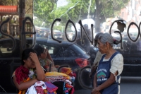 Viernes 8 de febrero del 2019. Tuxtla Gutiérrez. Los vidrios rotos del Congreso de Chiapas después de la visita de los normalistas esta madrugada
