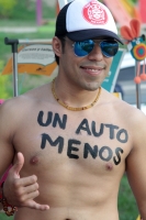 Sábado 8 de junio el 23019. Tuxtla Gutiérrez. Durante el #WordNakedBikeRide esta tarde en #Tuxtla los ciclistas me manifiestan en las principales avenidas.
