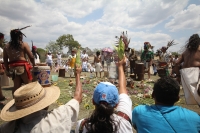 Indígenas Mayas y Zoques realizan un ceremonial de danza pre hispánica en las ruinas arqueológicas de la comunidad Chiapa de Corzo para celebrar la entrada de la primavera