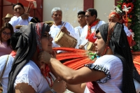 Sábado 2 de febrero del 2018. Tuxtla Gutiérrez. Los bailes de la Virgen de Candelaria son realizados este medio día por los miembros de la comunidad Zoque en la Parroquia de Copoya