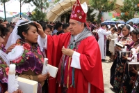 Jueves 10 de agosto del 2017. San Lorenzo Zinacatan. Felipe Arismendi Esquivel, obispo de San Cristóbal de las Casas se despide del pueblo de Zinacantan al acercarse a la fecha de su retiro episcopal durante las celebraciones de confirmación en las fiesta